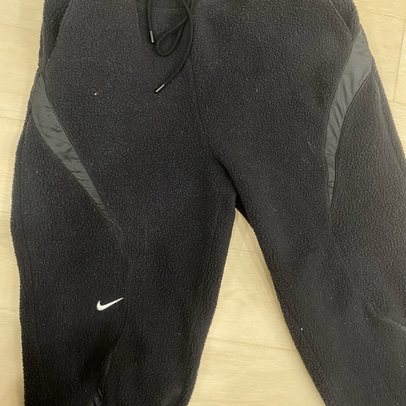 Unique Nike sweatpants - Picture 4 of 6